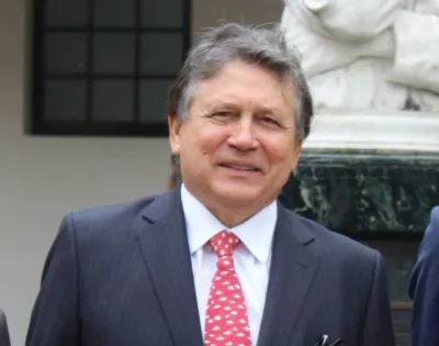 Merito josa acevedo y gomez en el grado gran cruz por parte del concejo de bogota
